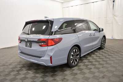 2026 Honda Odyssey, $53645. Photo 7