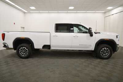 2024 GMC 3500 Crew Cab, $60499. Photo 9