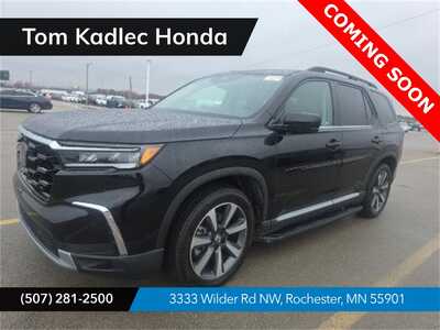 2024 Honda Pilot, $41499. Photo 1