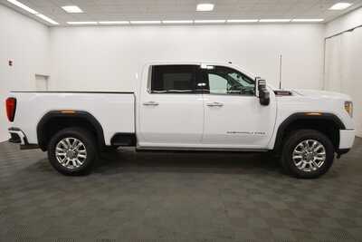 2022 GMC 2500 Crew Cab, $61249. Photo 9