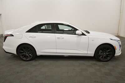 2023 Cadillac CT4, $31999. Photo 9