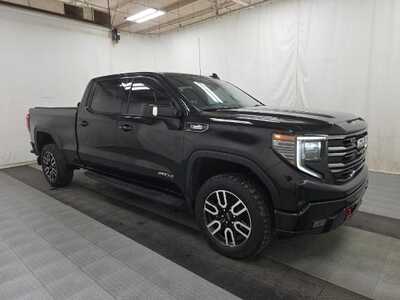 2023 GMC 1500 Crew Cab, $47503. Photo 2
