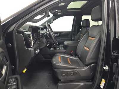 2023 GMC 1500 Crew Cab, $47503. Photo 3