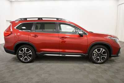 2023 Subaru Ascent, $29499. Photo 9