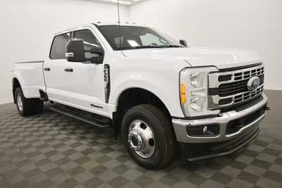 2023 Ford F350 Crew Cab, $58499. Photo 10