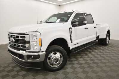 2023 Ford F350 Crew Cab, $58499. Photo 2