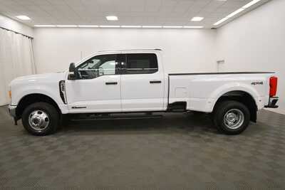 2023 Ford F350 Crew Cab, $58499. Photo 4