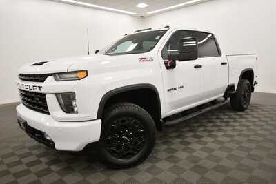 2023 Chevrolet 3500 Crew Cab, $57499. Photo 2