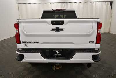 2023 Chevrolet 3500 Crew Cab, $57499. Photo 6