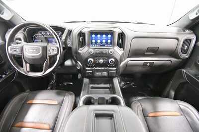 2021 GMC 1500 Crew Cab, $40499. Photo 3