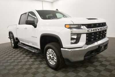 2022 Chevrolet 2500 Crew Cab, $37499. Photo 10
