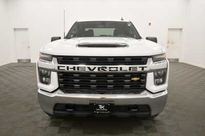 2022 Chevrolet 2500 Crew Cab, $37499. Photo 11