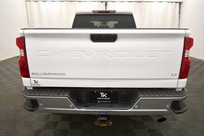 2022 Chevrolet 2500 Crew Cab, $37499. Photo 6