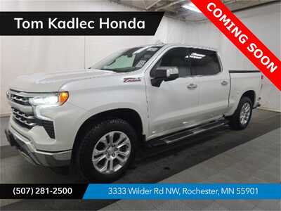 2022 Chevrolet 1500 Crew Cab, $42999. Photo 1