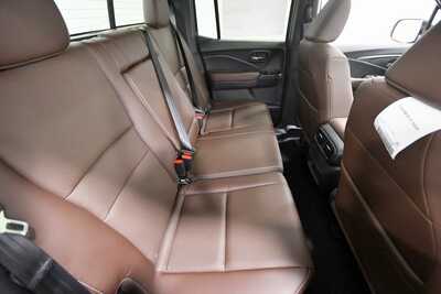 2026 Honda Ridgeline, $42575. Photo 12