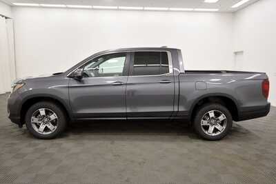 2026 Honda Ridgeline, $42575. Photo 4