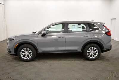2026 Honda CR-V, $32940. Photo 4