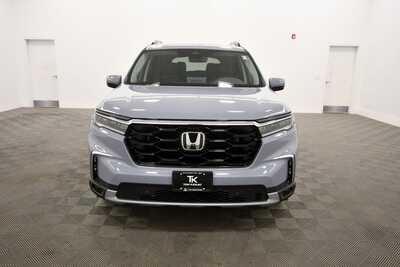 2025 Honda Pilot, $47703. Photo 10