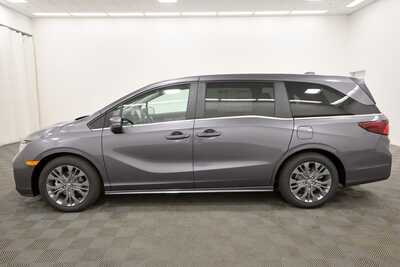 2026 Honda Odyssey, $48990. Photo 4