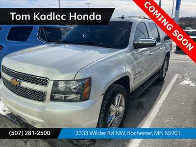 2012 Chevrolet Suburban, $9455. Photo 1