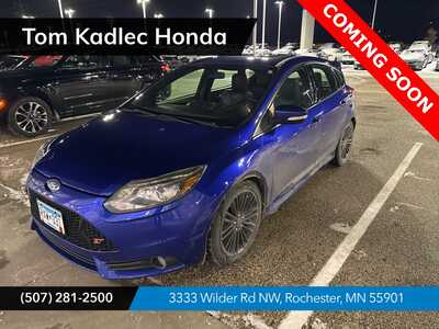 2014 Ford Focus, $9999. Photo 1