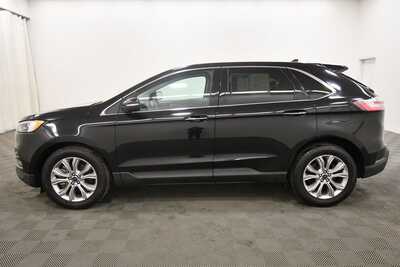 2022 Ford Edge, $27499. Photo 4