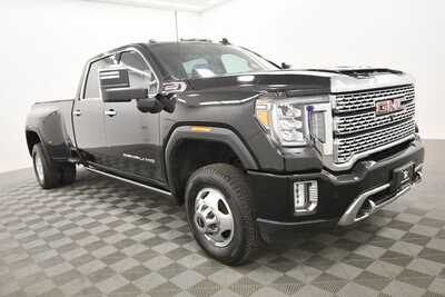 2023 GMC 3500 Crew Cab, $60499. Photo 10