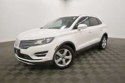 2015 Lincoln MKC, $9999. Photo 2