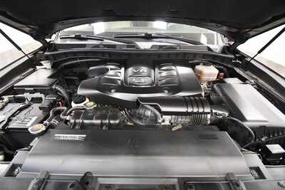 2018 Nissan Armada, $20499. Photo 12