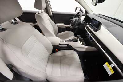 2026 Honda HR-V, $29150. Photo 12