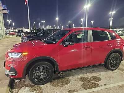 2023 Honda HR-V, $25999. Photo 2