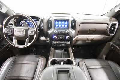 2021 GMC 1500 Crew Cab, $42999. Photo 3