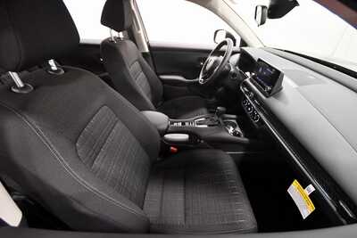 2026 Honda HR-V, $29605. Photo 12