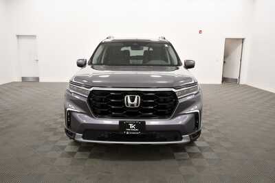 2025 Honda Pilot, $51095. Photo 10