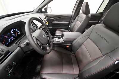 2026 Honda Ridgeline, $49145. Photo 11