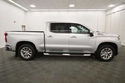2020 Chevrolet 1500 Crew Cab, $28999. Photo 9