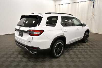 2026 Honda Pilot, $51190. Photo 7