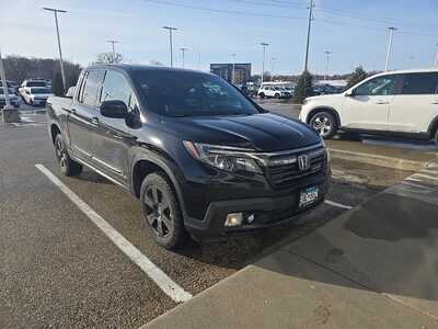 2020 Honda Ridgeline, $26999. Photo 2