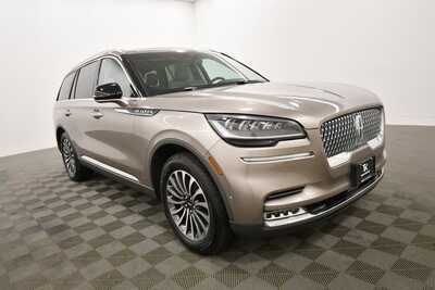 2021 Lincoln Aviator, $36495. Photo 10