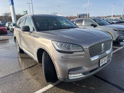 2021 Lincoln Aviator, $40499. Photo 2