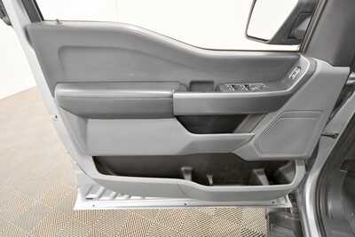 2022 Ford F150 Crew Cab, $34499. Photo 12