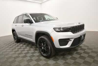 2024 Jeep Grand Cherokee, $29499. Photo 10