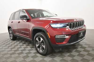 2024 Jeep Grand Cherokee, $24999. Photo 10