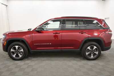 2024 Jeep Grand Cherokee, $24999. Photo 4