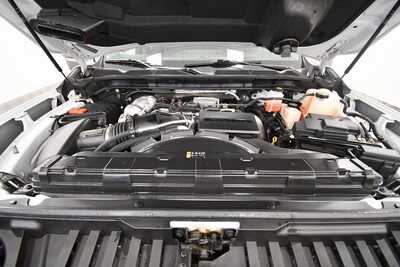 2022 GMC 3500 Crew Cab, $52999. Photo 12