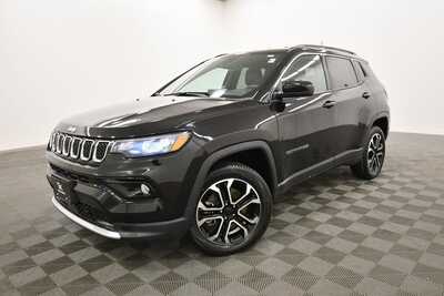 2023 Jeep Compass, $21999. Photo 2