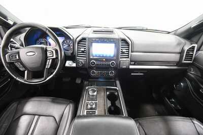 2020 Ford Expedition Max, $16499. Photo 3