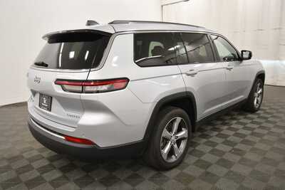 2021 Jeep Grand Cherokee L, $27999. Photo 8