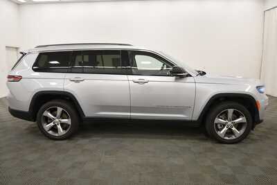 2021 Jeep Grand Cherokee L, $27999. Photo 9