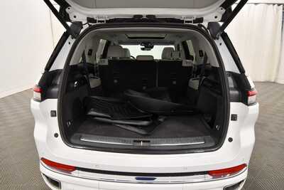 2021 Jeep Grand Cherokee L, $27995. Photo 7